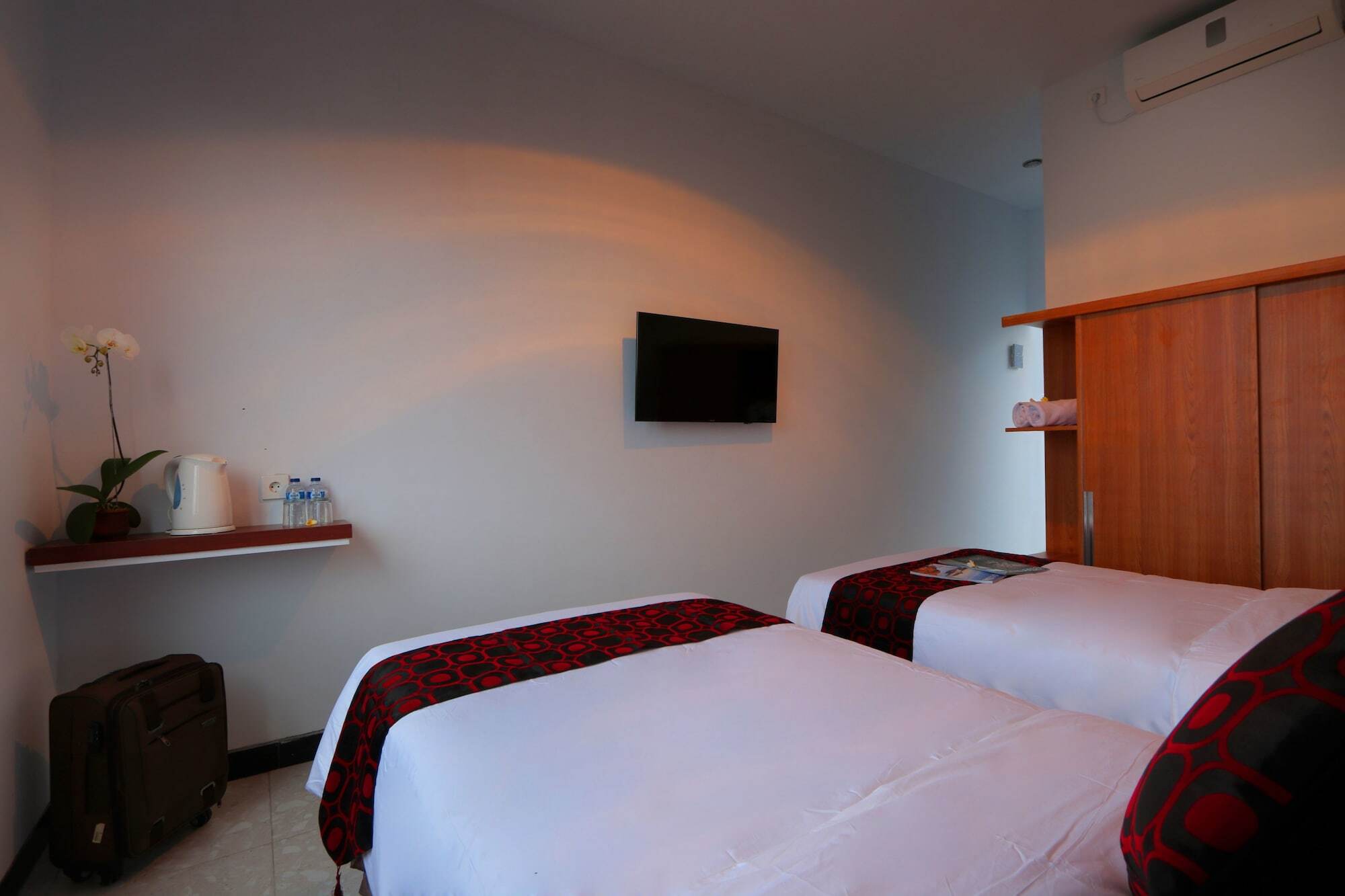 Valomia Guest House Денпасар Екстериор снимка
